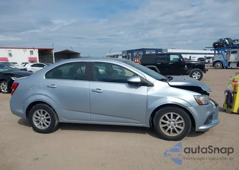 2017 Chevrolet Sonic Lt Auto from USA, damaged, VIN 1G1JD5SH2H4107623